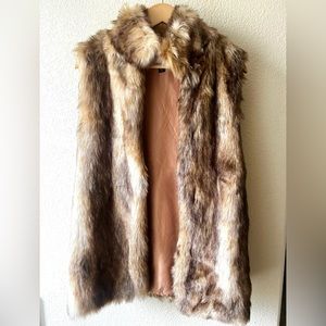 Universal Thread Faux Fur Vest - one size fits most